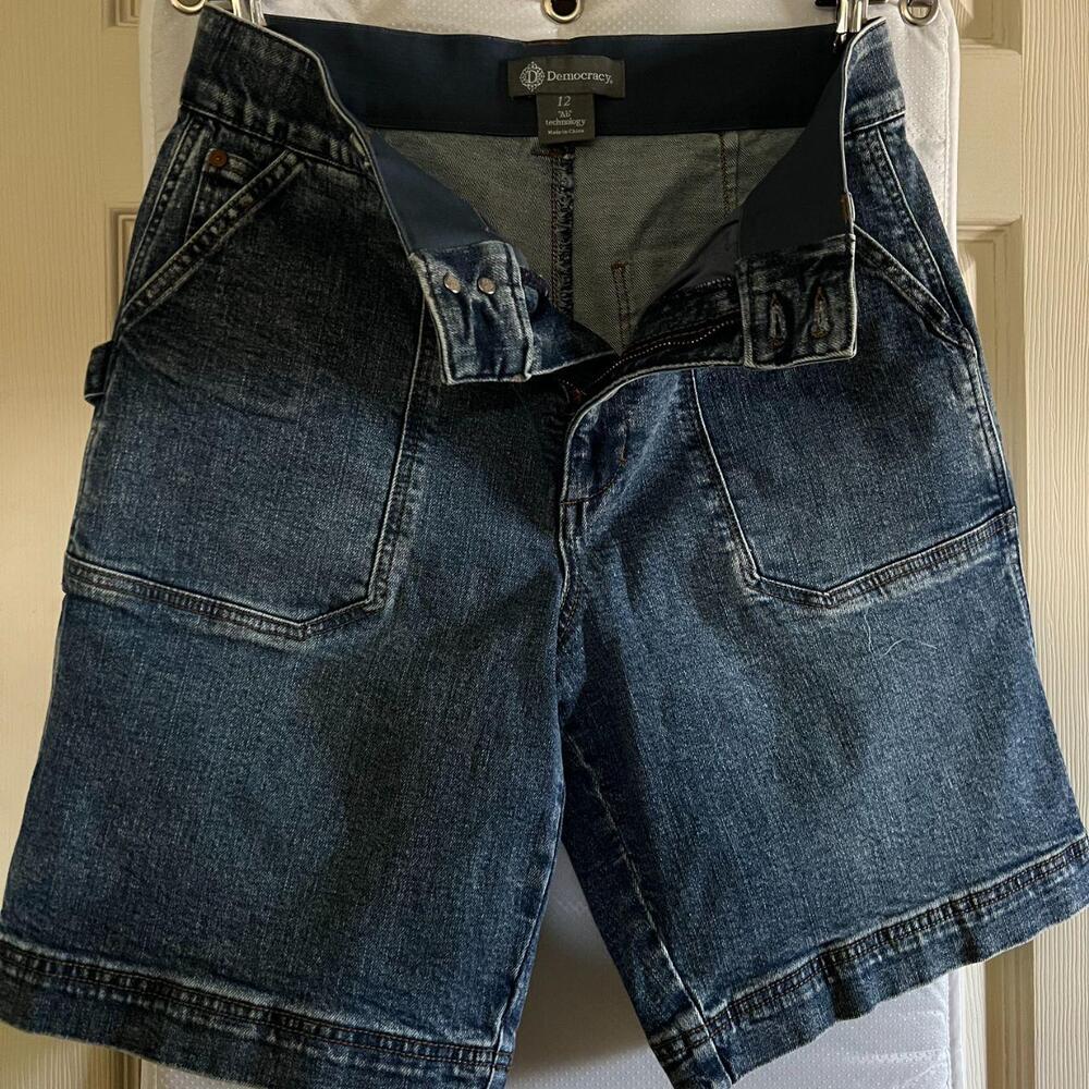 Democracy Women's Porkchop Long Denim Shorts